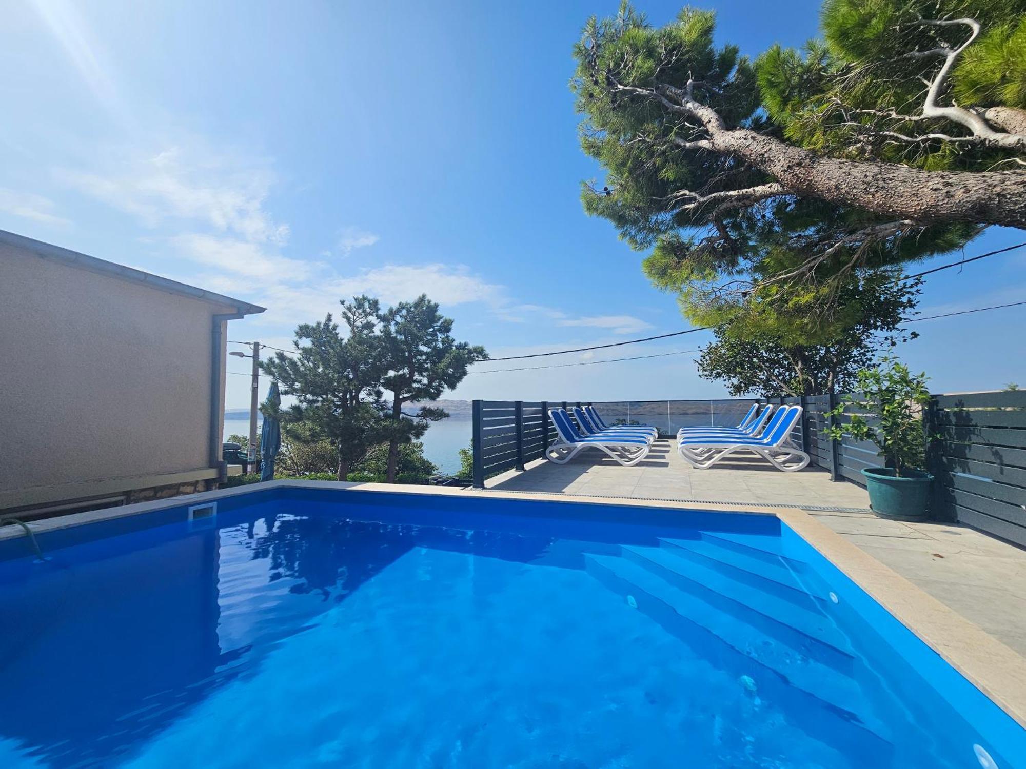 Beachfront House Ivana With Pool - Renovated 2025 Cesarica Exteriör bild