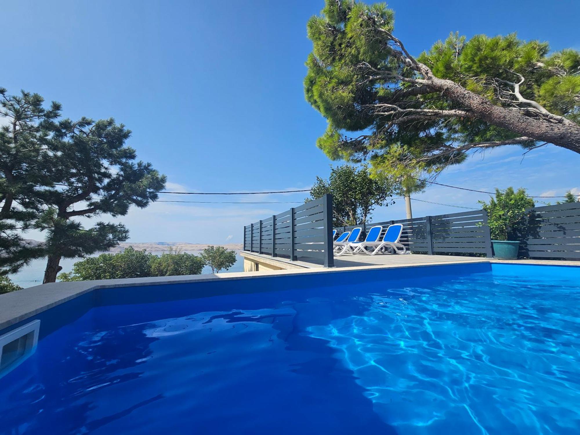 Beachfront House Ivana With Pool - Renovated 2025 Cesarica Exteriör bild