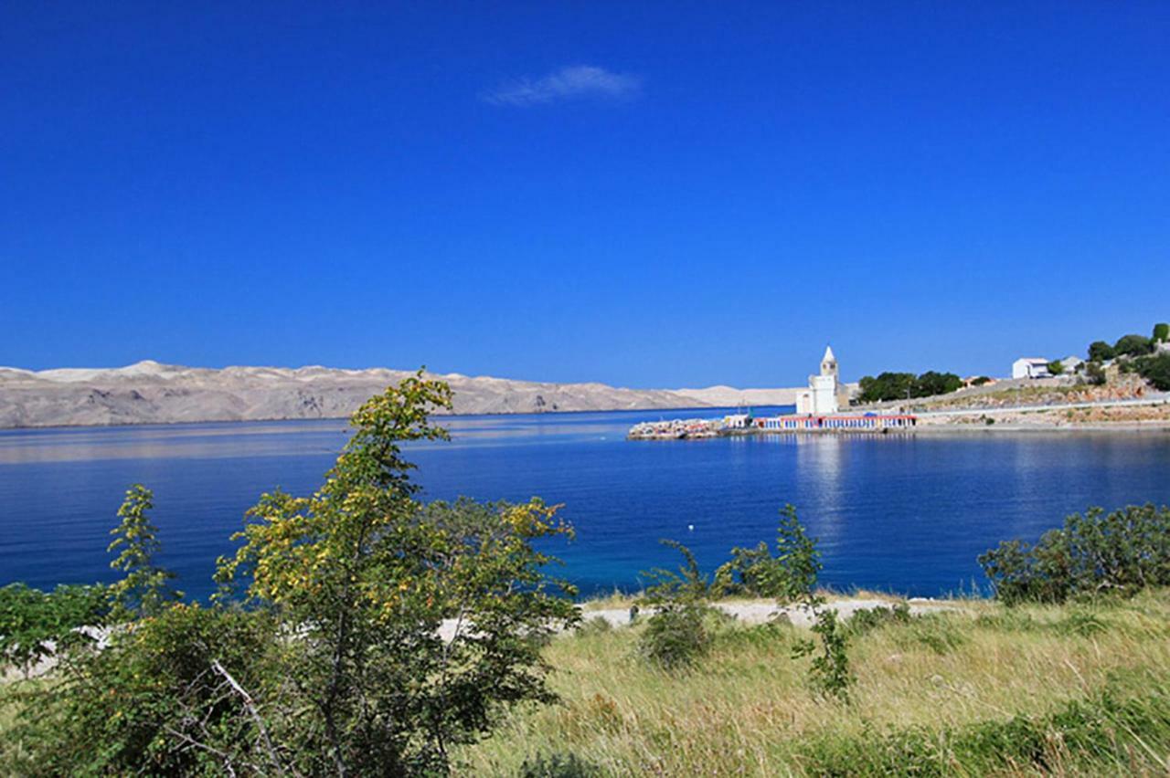 Beachfront House Ivana With Pool - Renovated 2025 Cesarica Exteriör bild