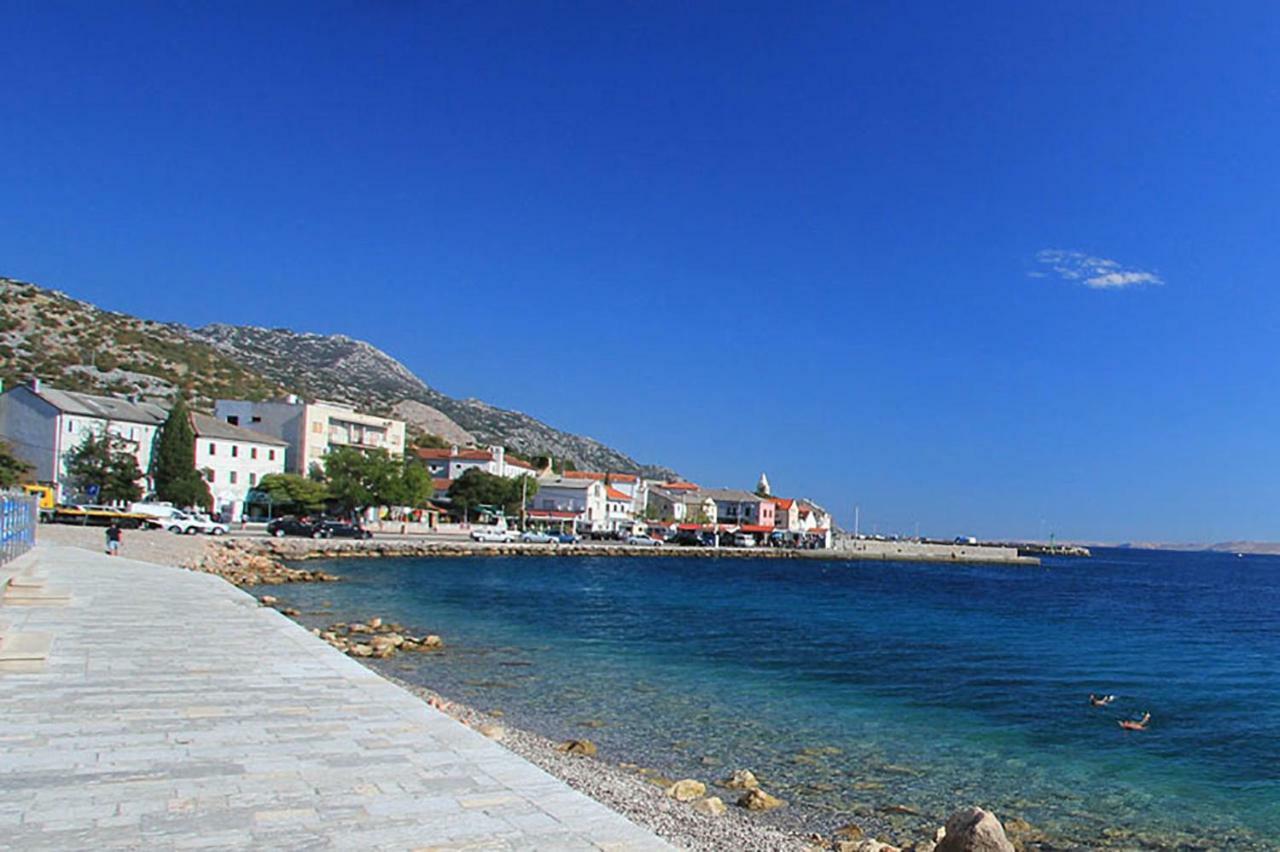 Beachfront House Ivana With Pool - Renovated 2025 Cesarica Exteriör bild