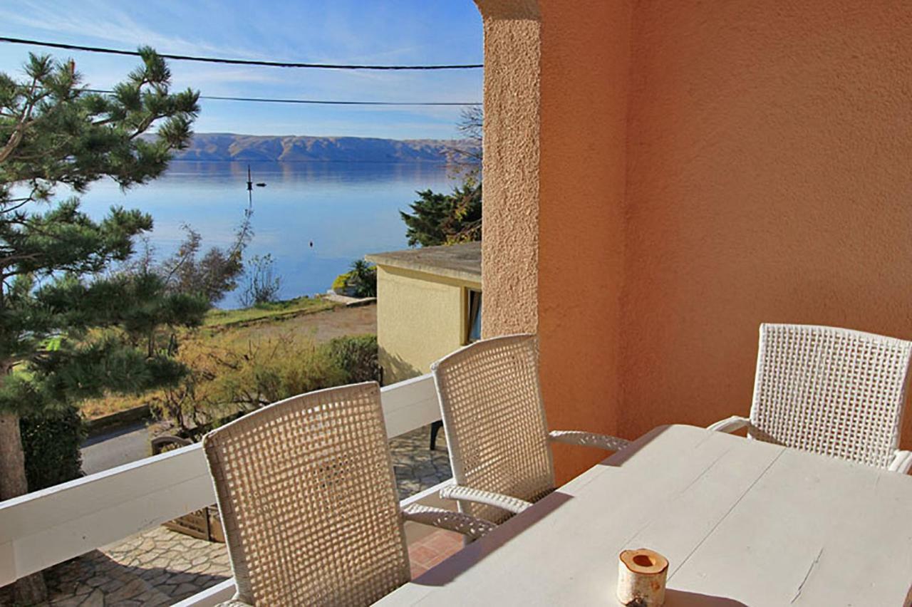 Beachfront House Ivana With Pool - Renovated 2025 Cesarica Exteriör bild
